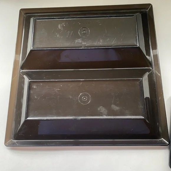 Rare Vintage Black Tupperware Divided Dishes Small Dish with Lid - Picture 3 of 7